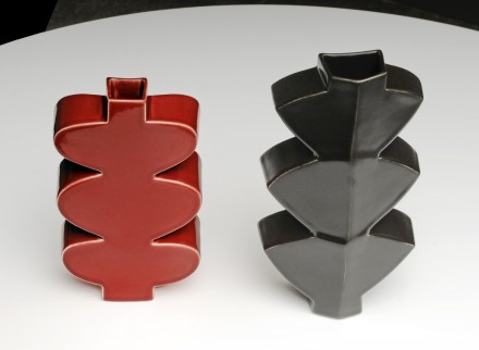 Leaf Vase red, black