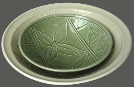 Tapa Fruit Bowl and Large Bowl 2